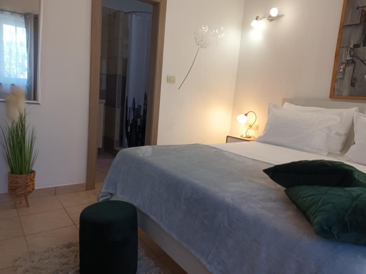 Kuca Za Odmor Maka Villa Kucice Ngoại thất bức ảnh